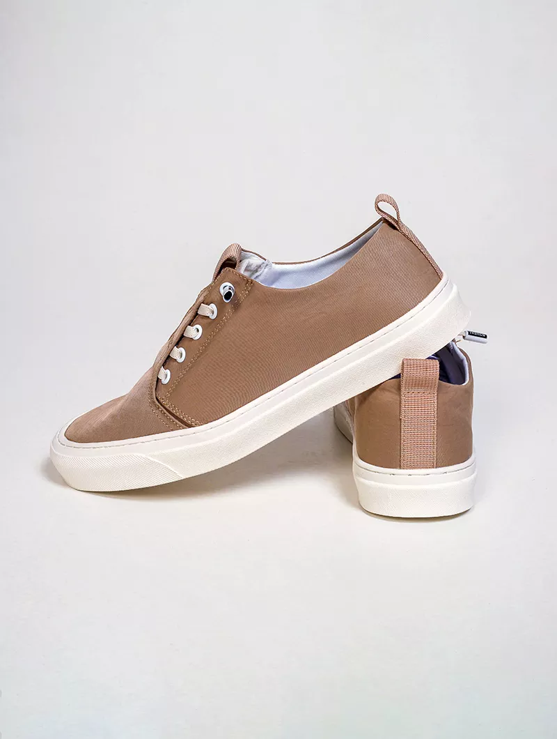 Baskets basses en toile